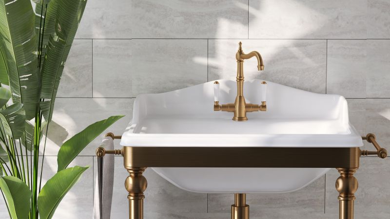 Traditional Pedestal Sink Style